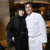 Chantal Thomass avec Yannick Alléno lors de l'inauguration de son nouveau restaurant, le PavYllon, à Paris le 7 octobre 2019.