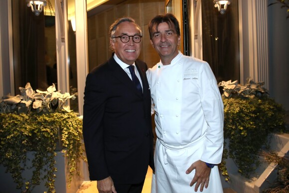 François Delahaye avec Yannick Alléno lors de l'inauguration de son nouveau restaurant, le PavYllon, à Paris le 7 octobre 2019.