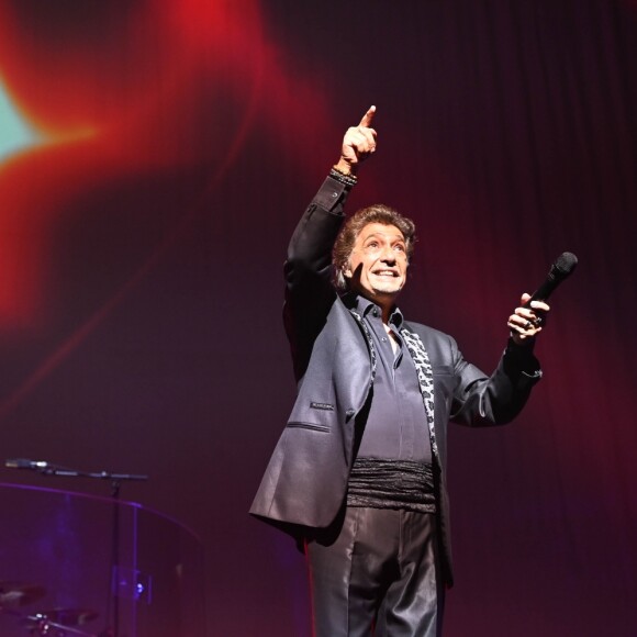 Exclusif - Frédéric François fête ses 50 ans de carrière avec un concert au Grand Rex à Paris et une tournée en France le 12 octobre 2019 © Guirec Coadic / Bestimage