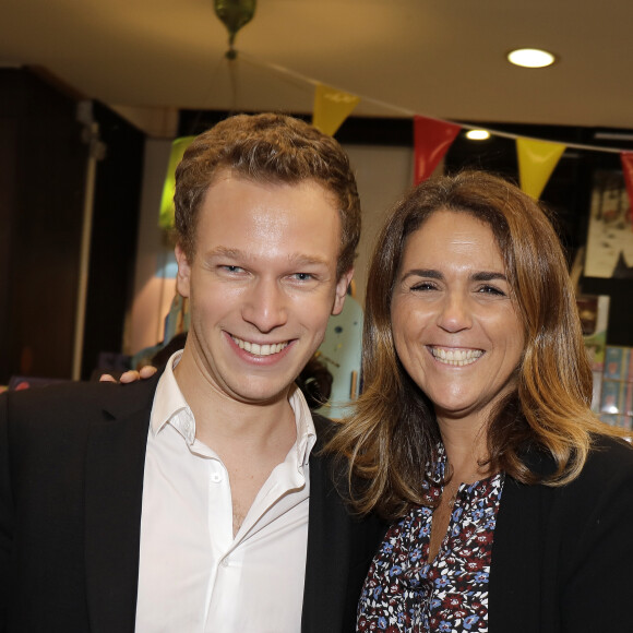 Exclusif - Damien Canivez, Valérie Bénaïm - Sortie livre de Valérie Bénaïm à la librairie Eyrolles à Paris le 13 octobre 2019. © Cédric Perrin/Bestimage