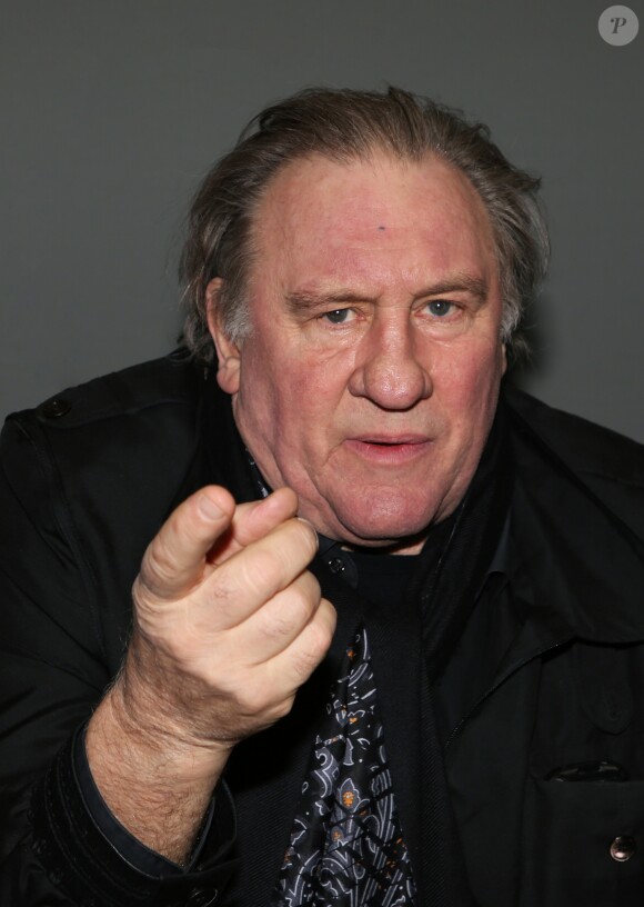 Gérard Depardieu - Salon du livre à la porte de Versailles à Paris le 18 mars 2018. © Denis Guignebourg/Bestimage