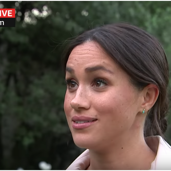 Meghan Markle a répondu aux questions du journaliste Tom Bradby pour ITV News dans le cadre d'un documentaire réalisé lors de son voyage officiel en Afrique avec le prince Harry et leur fils Archie en octobre 2019. © ITV News