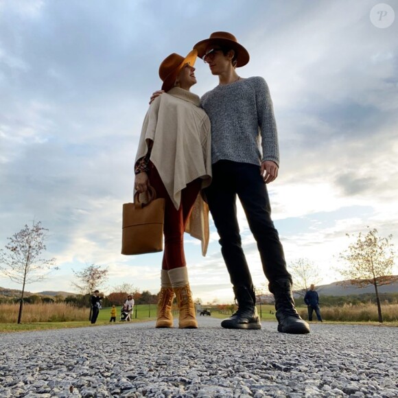 Jazmin Grimaldi et Ian Mellencamp ont fêté leurs trois ans d'amour sur Instagram, le 19 octobre 2019.