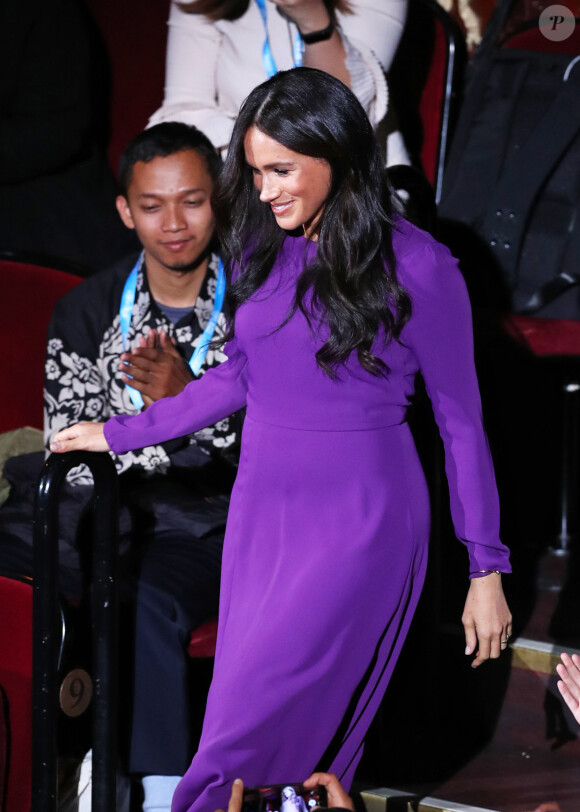 Meghan Markle, duchesse de Sussex, arrive à l'ouverture du sommet One Young au Royal Albert Hall à Londres le 22 octobre 2019.