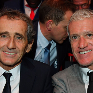 Alain Prost, récompensé pour l'ensemble de sa carrière, Prix de la légende 2019, et Didier Deschamps durant la soirée des Sportel Awards 2019 au Grimaldi Forum à Monaco le 22 octobre 2019. © Bruno Bebert/Bestimage