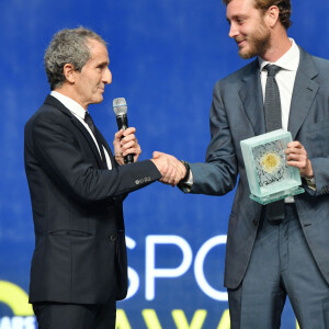 Alain Prost, récompensé pour l'ensemble de sa carrière, Prix de la légende 2019, et Pierre Casiraghi durant la soirée des Sportel Awards 2019 au Grimaldi Forum à Monaco le 22 octobre 2019. © Bruno Bebert/Bestimage