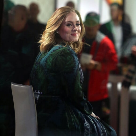 La chanteuse Adele sur le plateau du "Today Show" à New York le 25 novembre 2015.