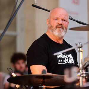 Exclusif - Le chef et animateur TV Philippe Etchebest donne un concert avec son groupe de Rock "Chef and the Gang" à l'occasion de la Fête de la Musique à Bordeaux, le 21 Juin 2019. © Patrick Bernard / Bestimage