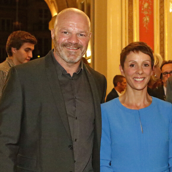Philippe et sa femme Dominique Etchebest avec Alain Juppé Maire de Bordeaux - Le chef Bordelais Philippe Etchebest inaugure son restaurant "Le 4ème mur" en présence de Alain Juppé sous les galeries de l'opera de Bordeaux, en face du restaurant de son concurrent Gordon Ramsay le 5 octobre 2015.