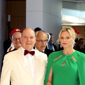 Le prince Albert II et la princesse Charlène de Monaco - Arrivées des people au 71 ème gala de la Croix-Rouge Monégasque à Monaco le 26 juillet 2019. © Dominique Jacovides/Bestimage