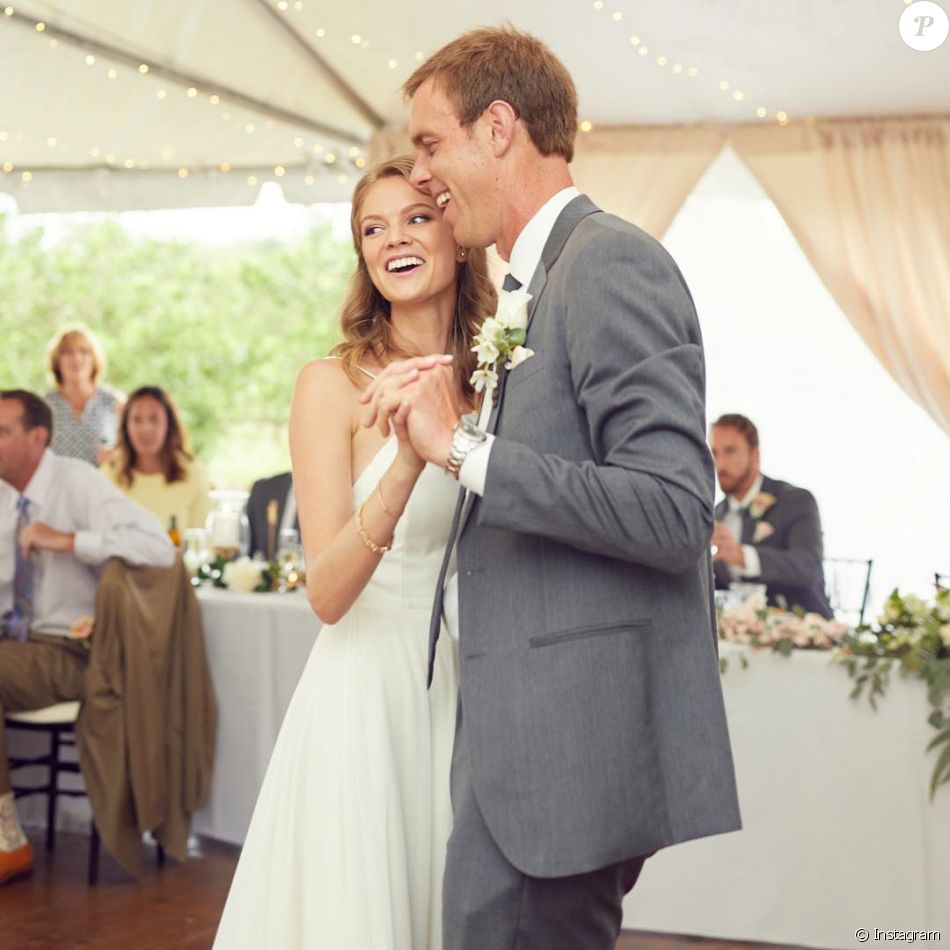 Sam Querrey Et Sa Femme Abby Dixon Lors De Leur Mariage En Juin 2018 sam-querrey-et-sa-femme-abby-dixon-lors-de-leur-mariage-en-juin-2018