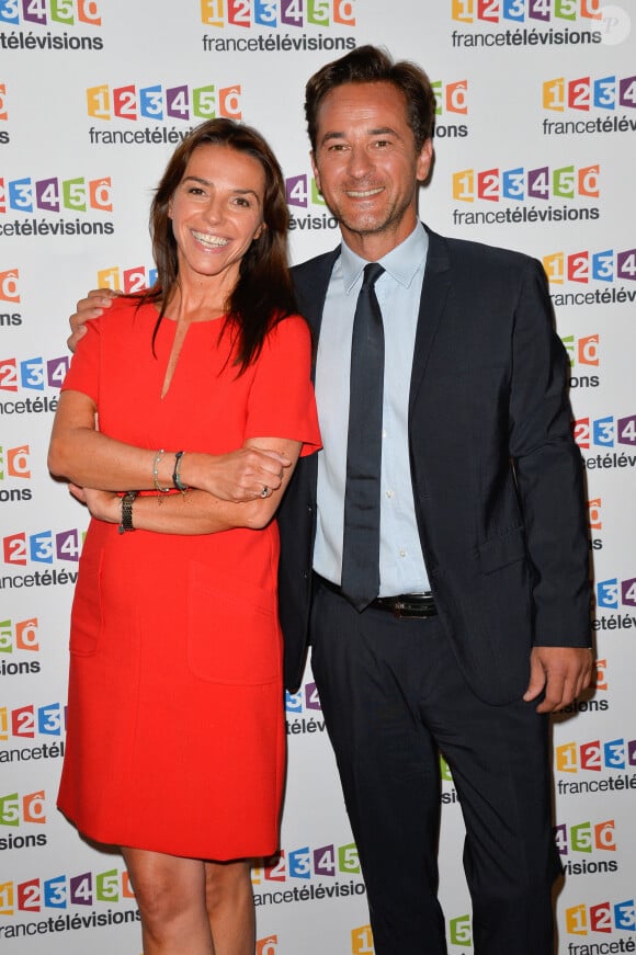 Sophie Le Saint et Nathanaël de Rincquesen lors du photocall de la présentation de la nouvelle dynamique 2017-2018 de France Télévisions. Paris, le 5 juillet 2017. © Guirec Coadic/Bestimage