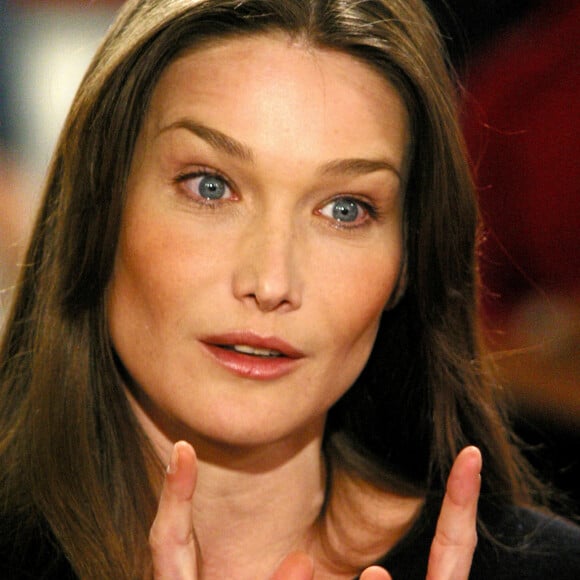 Archives - portrait de Carla Bruni