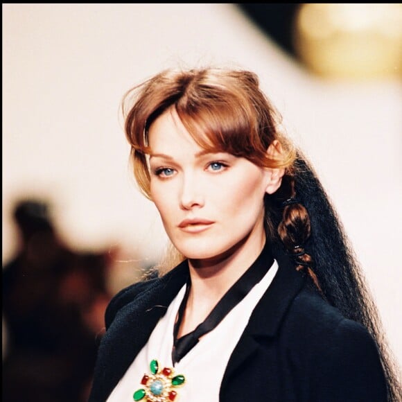 Carla Bruni en 1994