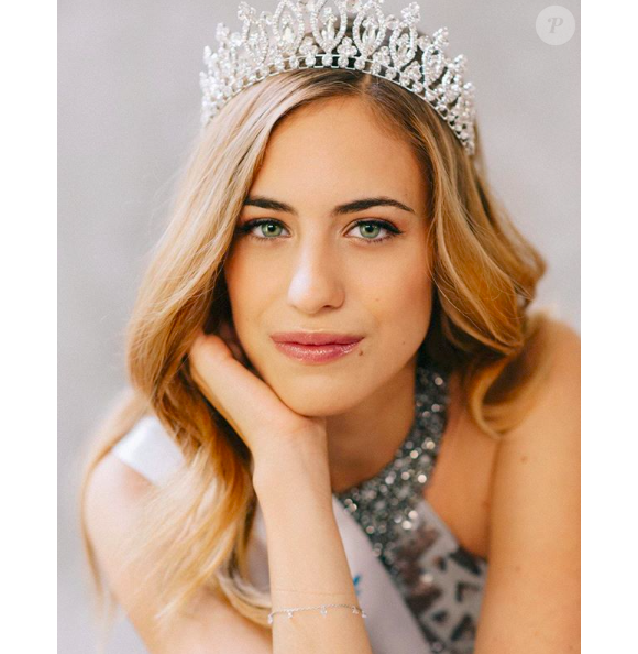 Jade Simon-Abadie, Miss Centre-Val de Loire 2019, se présentera à l'élection de Miss France 2020, le 14 décembre 2019.