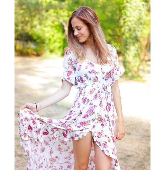 Jade Simon-Abadie, Miss Centre-Val de Loire 2019, se présentera à l'élection de Miss France 2020, le 14 décembre 2019.