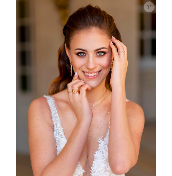 Jade Simon-Abadie, Miss Centre-Val de Loire 2019, se présentera à l'élection de Miss France 2020, le 14 décembre 2019.