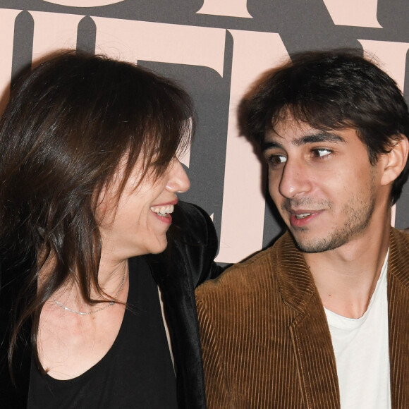 Ben Attal et Charlotte Gainsbourg - Avant-première du film "Mon chien Stupide" au cinéma UGC Normandie à Paris, le 22 octobre 2019. © Coadic Guirec/Bestimage