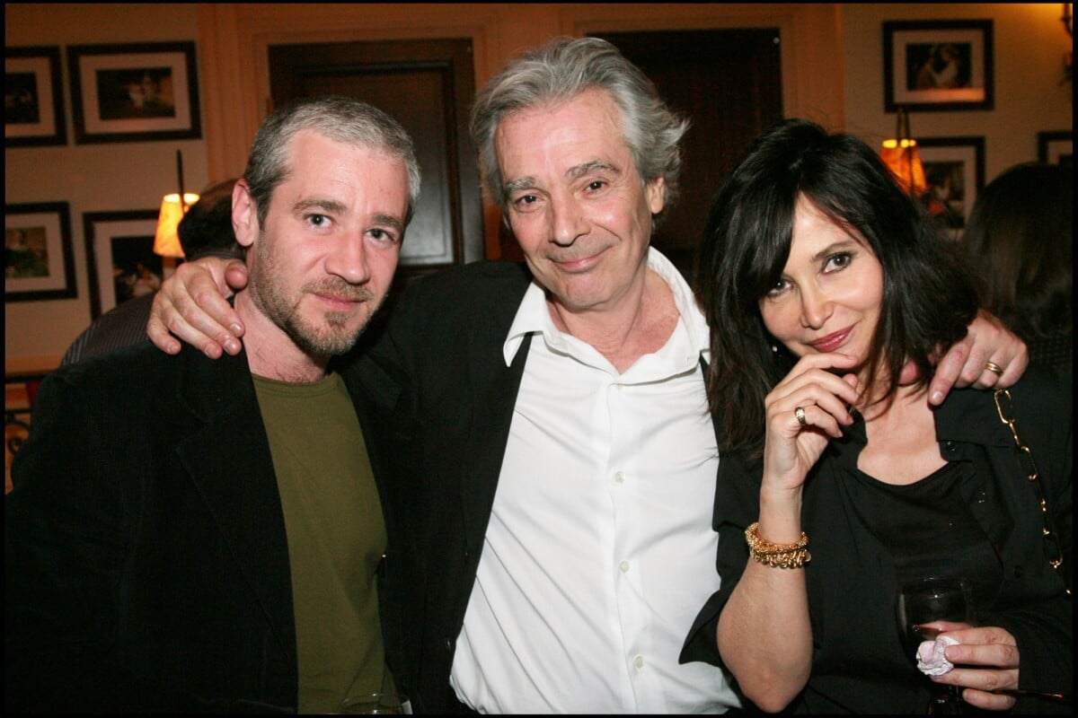 Photo Exclusif Pierre Arditi Avec Sa Femme Evelyne Bouix Et Son Fils Fr D Ric N De Son