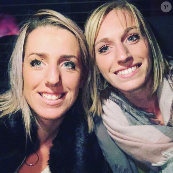 Claire de "L'amour est dans le pré 2015" avec sa soeur, le 3 novembre 2019, sur Instagram