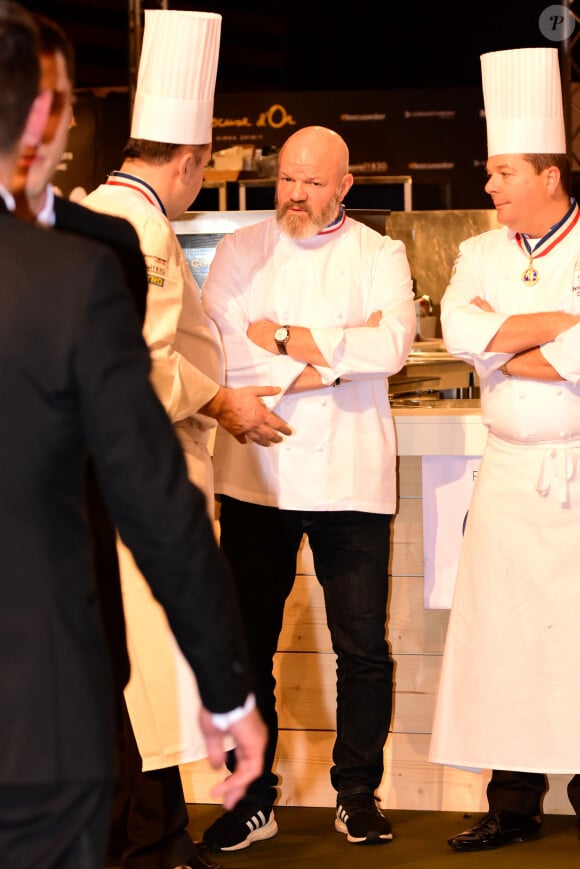 Le chef Philippe Etchebest et le chef Christophe Muller lors de la finale du concours de gastronomie le Bocuse d'Or 2019 au parc des expositions Eurexpo à Chassieu, Lyon, France, le 30 janvier 2019. © Romain Doucelin/Bestimage