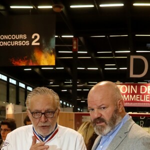 Exclusif - Le chef Joël Mauvigney - Le chef Philippe Etchebest fait le tour du salon "Exp'Hotel" à Bordeaux le 20 novembre 2017 © Patrick Bernard/ Bestimage