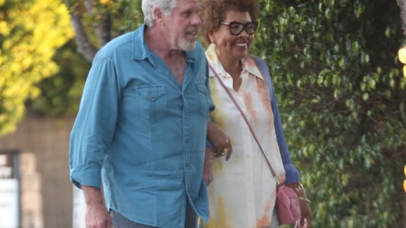 Ron Perlman quitte sa femme après 40 ans de mariage pour une jeunette !