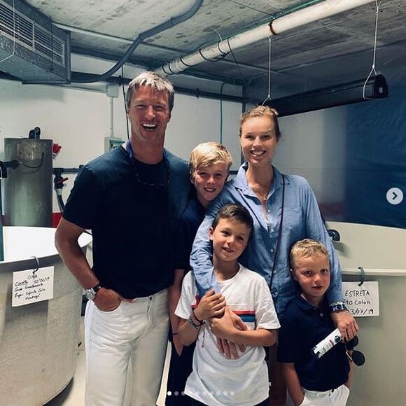 Eva Herzigova, son mari Gregorio Marsiaj et leurs enfants George, Philipe et Edward. Août 2019.