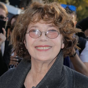 Jane Birkin - Arrivées de people au défilé Hermes PAP femme printemps-été 2019 à l'hippodrome de Longchamps à Paris le 29 septembre 2018. © CVS / Veeren / Bestimage