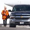 Exclusif - Gwen Stefani et son compagnon Blake Shelton arrivent en jet privé à Burbank à Los Angeles après avoir passé des vacances en famille, le 6 octobre 2019