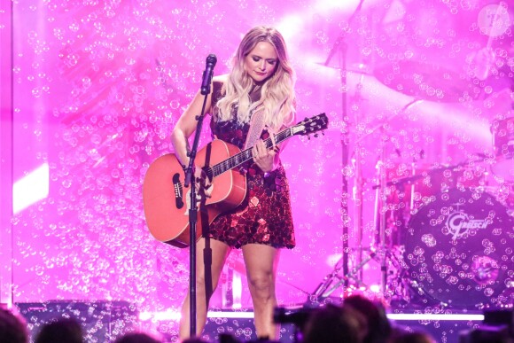 Miranda Lambert anime la 53ème édition des CMA Awards à Nashville dans le Tennessee, le 13 novembre 2019.