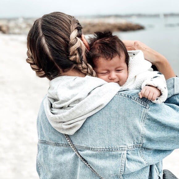 Jesta avec son fils Juliann à Larmor-Plage, photo Instagram du 12 septembre 2019