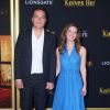 Michael Shannon et sa femme Kate Arrington assistent à l'avant-première de "À couteaux tirés" au théâtre Regency Village dans le quartier de Westwood à Los Angeles, le 14 novembre 2019.
