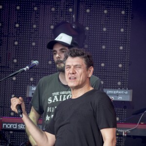 Marc Lavoine en concert au festival Le Printemps De Perouges 2019 à Saint-Vulbas, France, le 27 juin 2019. © Sandrine Thesillat/Panoramic/Bestimage