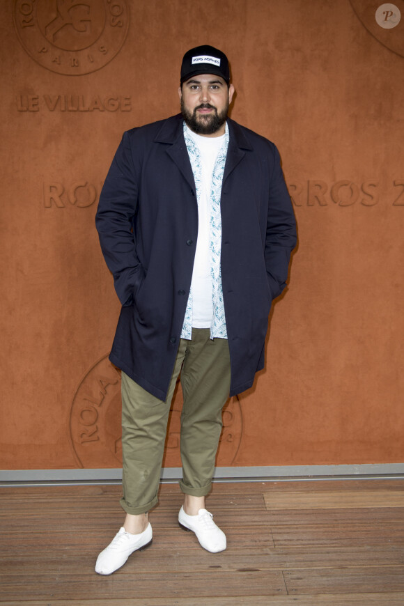 Artus au village lors des internationaux de tennis de Roland Garros 2019 à Paris, France, le 3 juin 2019. © Jean-Baptiste Autissier/Panoramic/Bestimage