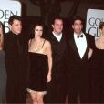 L'équipe de " Friends " au complet lors des Golden Globe Award en 1998.