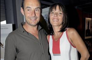 Jean-Jacques Goldman : Ses amis racontent sa nouvelle vie avec femme et enfants - Purepeople