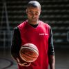 Tony Parker, quadruple champion NBA, rend visite à la classe de 5e Basket du collège Jean Zay à Bondy le 7 septembre 2018.