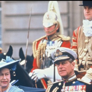 La reine Elizabeth et le prince Philip fêtent leurs 40 ans de mariage en 1987.