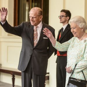 La reine Elisabeth II d'Angleterre et le prince Philip, duc d'Edimbourg à Londres le 14 juillet 2017.