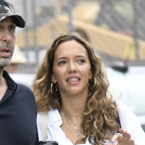 Exclusif - David Schwimmer et son ex-femme Zoe Buckman se promènent à New York, le 4 septembre 2019.