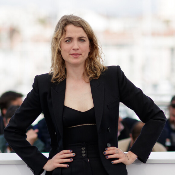 Adèle Haenel au photocall du film Portrait de la jeune fille en feu lors du 72ème Festival International du film de Cannes. Le 20 mai 2019 © Jacovides-Moreau / Bestimage