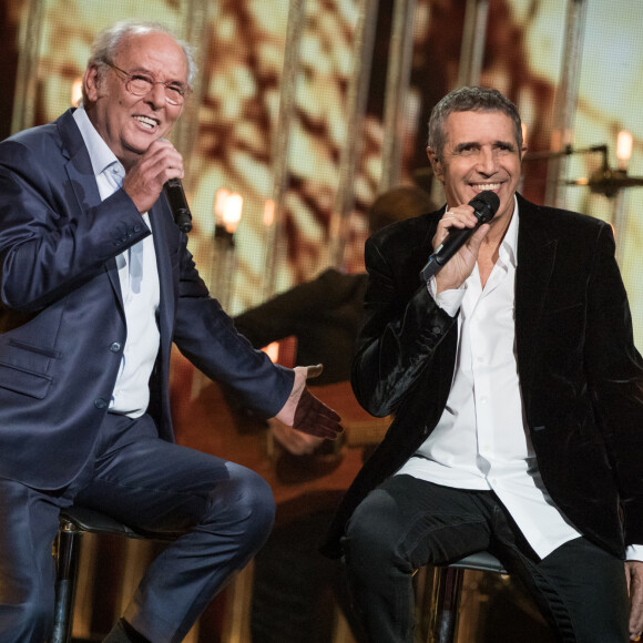 Exclusif - Maxime Le Forestier et Julien Clerc - Enregistrement de l'émission "Rendez-vous avec Julien Clerc" au Théâtre du Châtelet à Paris, qui sera diffusée le 29 novembre sur France 3. Le 24 octobre 2019. © Cyril Moreau / Bestimage