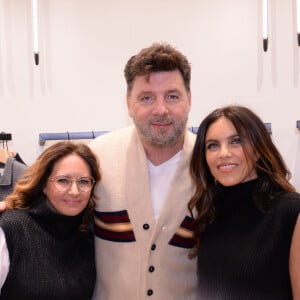 Exclusif - Philippe Lellouche avec Carole Benaroya (co-fondatrice de la marque Kujten) et Stéphanie Eriksson (co-fondatrice de la marque Kujten) lors de l'inauguration de la boutique flagship "Kujten" (marque française spécialisée dans le cachemire), située avenue Victor Hugo à Paris, le 27 novembre 2019. © Rachid Bellak/Bestimage