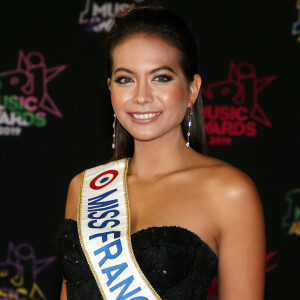 Vaimalama Chaves, Miss France 2019 - 21ème édition des NRJ Music Awards au Palais des festivals à Cannes le 9 novembre 2019. © Dominique Jacovides/Bestimage