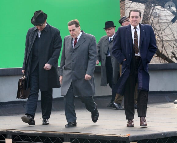 Robert De Niro et Al Pacino sur le tournage de "The Irishman" dans le quartier du Bronx à New York. Le 20 décembre 2017
