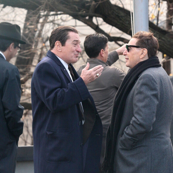 Robert De Niro et Al Pacino sur le tournage de "The Irishman" dans le quartier du Bronx à New York. Le 20 décembre 2017