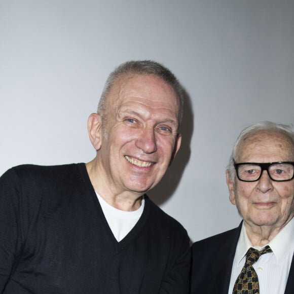 Jean-Paul Gaultier et Pierre Cardin en backstage lors du défilé de mode "Jean Paul Gaultier", collection Haute-Couture printemps-été 2018, à Paris le 24 janvier 2018. © Olivier Borde / Bestimage