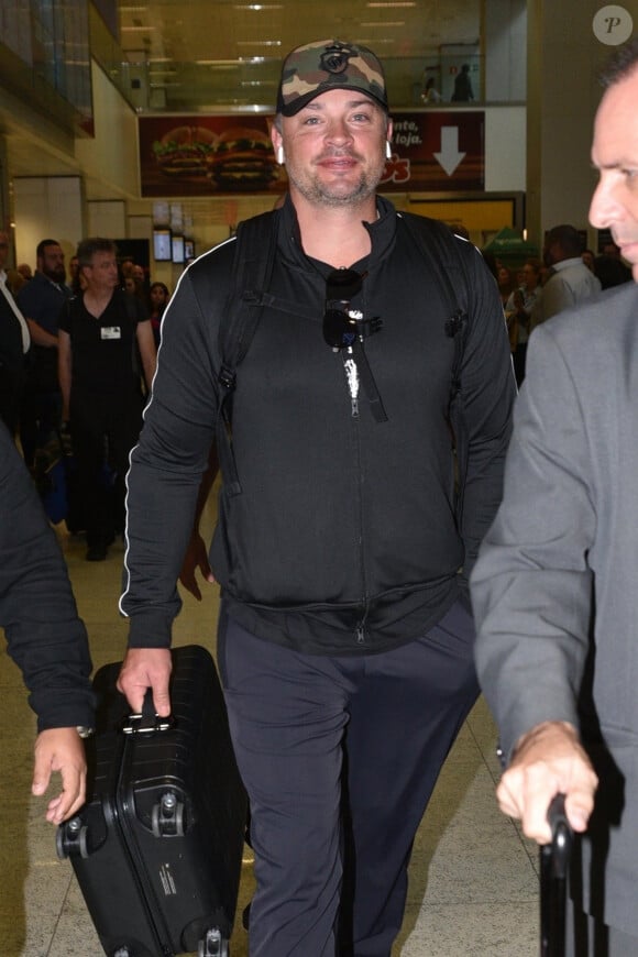 Tom Welling, le Superman de la série Smallville, arrive à l'aéroport de Sao Paulo le 7 décembre 2018.