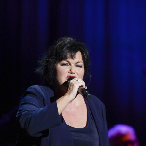 Archives - Concert de Maurane aux Folies Bergères à Paris Le 19 mai 2015.